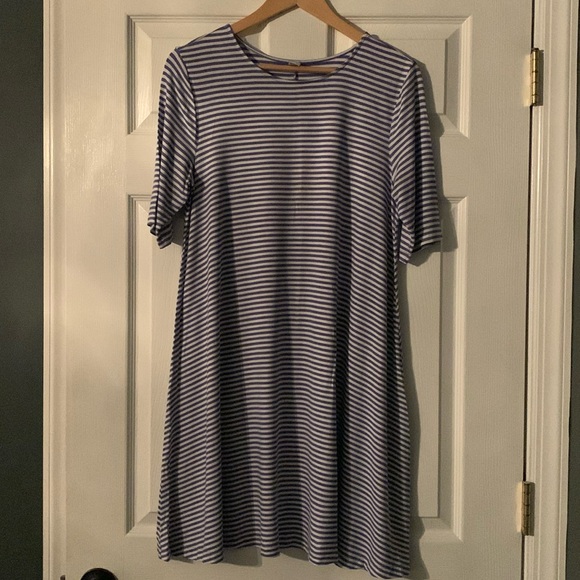 Old navy womens short sleeve swing dress - Picture 1 of 3